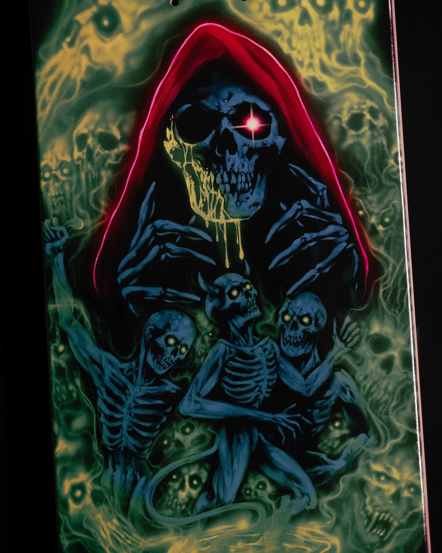 Creature - Worthington Terror Sight Pro Deck 8.75" x 32.15"